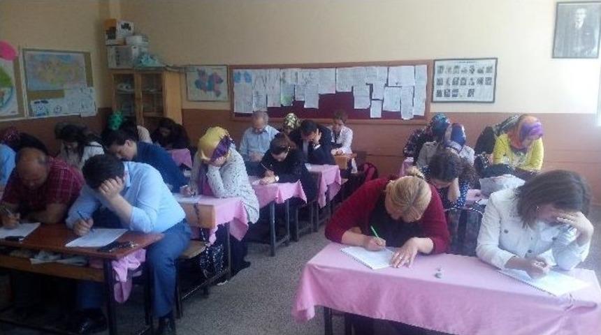 Kitap Okudular &Ouml;d&uuml;llendirildiler