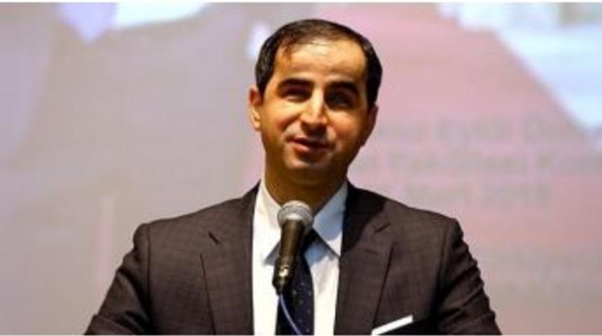 T&uuml;rkiye&rsquo;nin İlk G&ouml;rme Engelli B&uuml;rokratı, Yazıhan&rsquo;a Geliyor