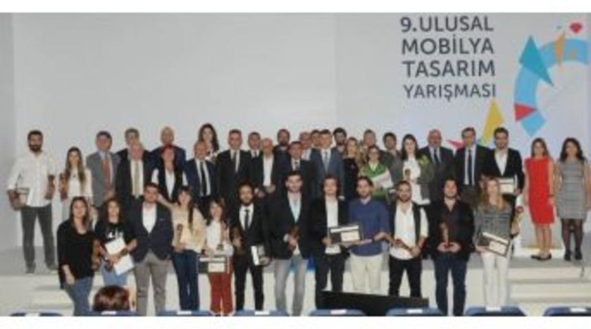 Sel&ccedil;uk&rsquo;a Tasarım Yarışmalarında 8 &Ouml;d&uuml;l