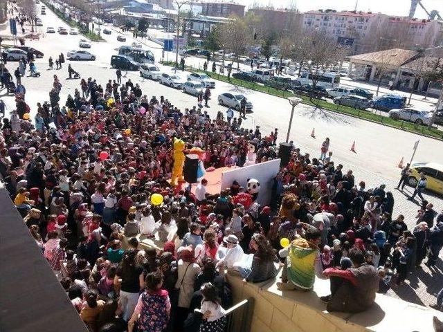 Forum Erzurum’da “canım Kardeşim’’ Ve ‘’sihirli Kum‘’etkinlikleri