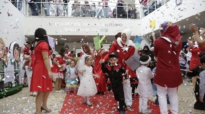 Podyumun Minik Yıldızları