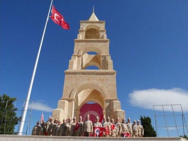 Başkan Akgün: "çanakkale’de Mehmetçik Üniforması Giymek En Büyük Onurdur" G3