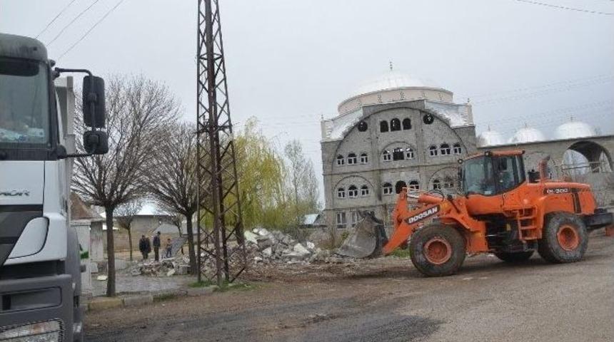 Erciş Belediyesi&rsquo;nden Bir Park Daha