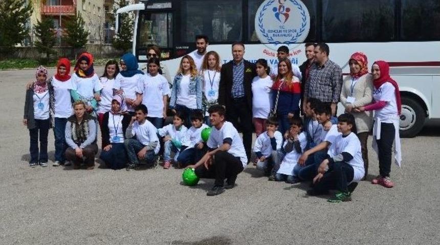 İletişim &Ouml;ğrencilerinden &Ouml;rnek Proje