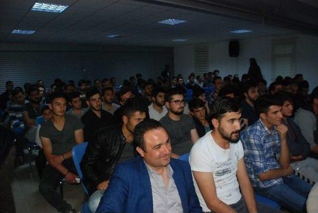 Tokat’ta “tevhid Işığında Toplumsal Vahdet” Konferansı