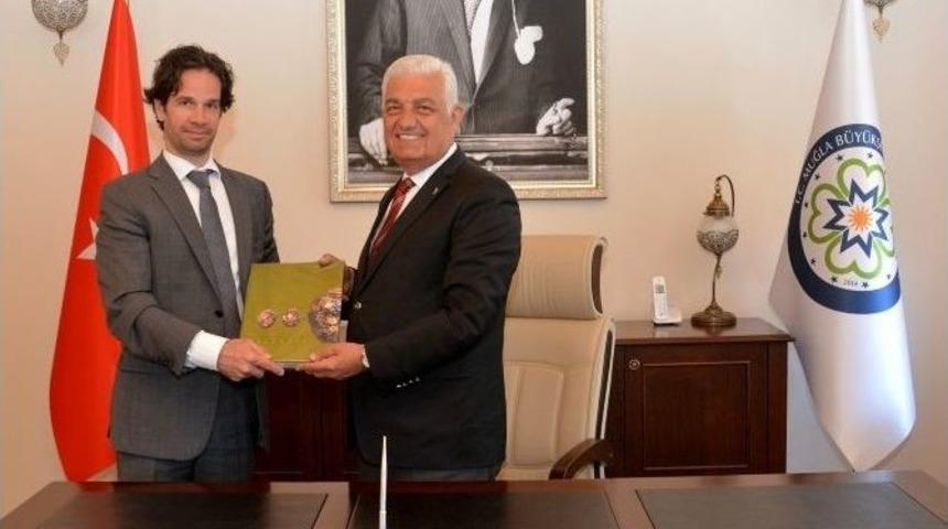 Macaristan Başkonsolosu&rsquo;ndan Başkan G&uuml;r&uuml;n&rsquo;e Ziyaret