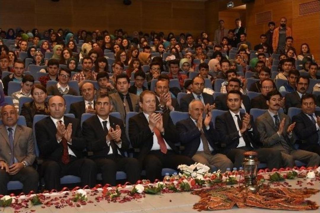 Kut&rsquo;ul Amare Zaferi 100.yılında G&uuml;m&uuml;şhane&rsquo;de Kutlandı