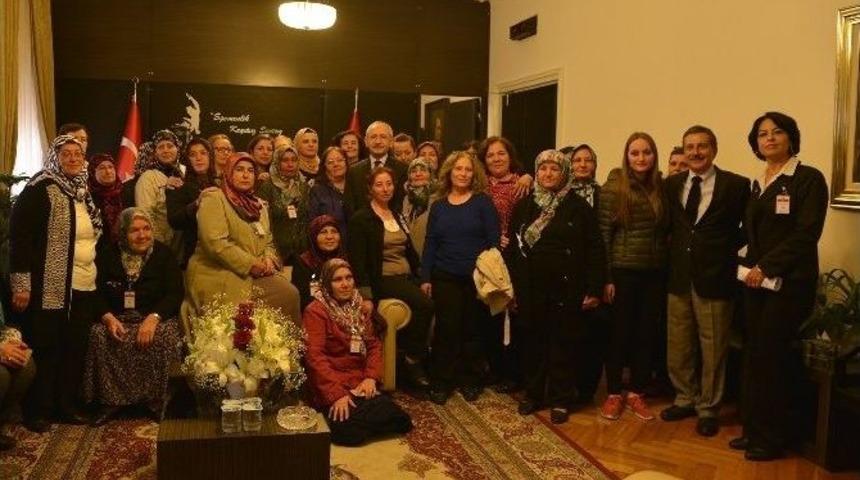 Beldeevleri Kadınlarının Tbmm Ziyaretleri S&uuml;r&uuml;yor