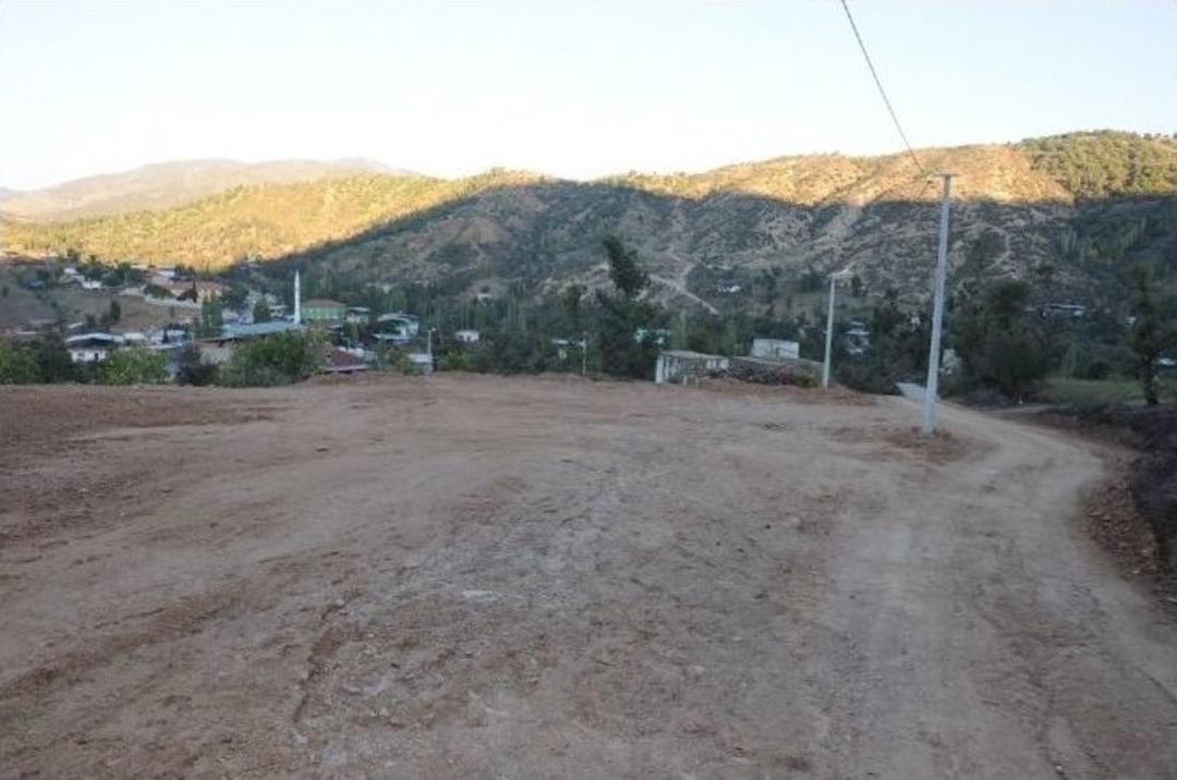 Nazilli Belediyesi, Ovacık&rsquo;a &Ccedil;ok Ama&ccedil;lı Cemiyet Alanı Kazandırıyor