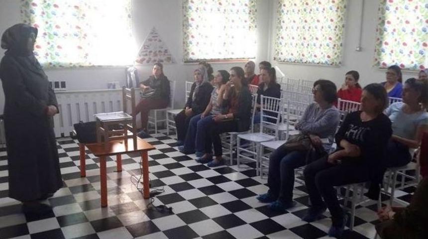 Yunusemreli Velilere Değerler Semineri