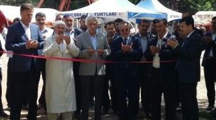 Fatih Talebe Yurdu Kahta&rsquo;da, Kermes A&ccedil;tı