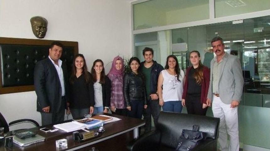 Eğitim Merdivenine Basamak Oldular