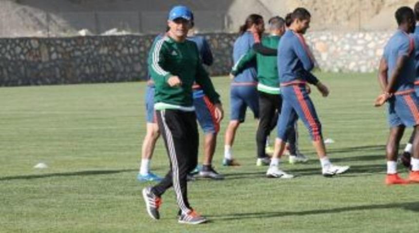 Buz: &ldquo;karşıyaka Ma&ccedil;ını D&uuml;ş&uuml;n&uuml;yoruz&rdquo;