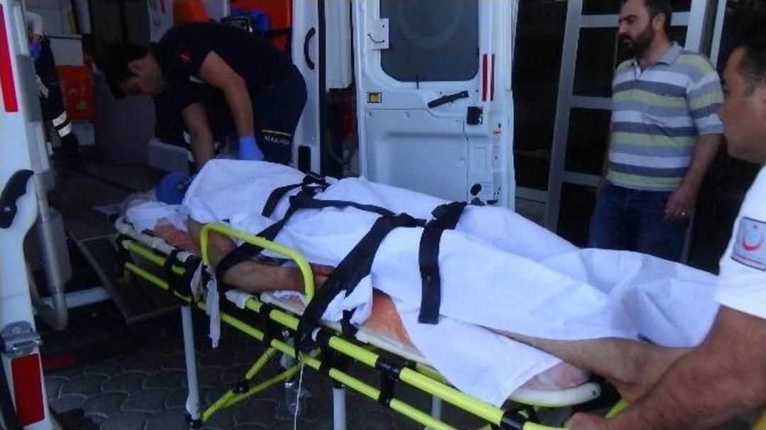 Kilis&rsquo;e Getirilen Yaralı 17 Suriyeli&rsquo;den Biri Hayatını Kaybetti