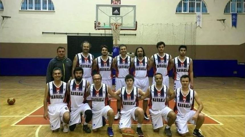 Kavaklı&rsquo;nın Basket&ccedil;ileri Galibiyet Serisini S&uuml;rd&uuml;r&uuml;yor