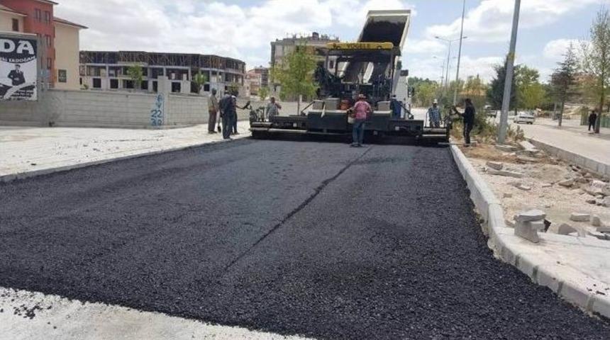 Cihanbeyli&rsquo;de Asfaltlama &Ccedil;alışmaları Devam Ediyor