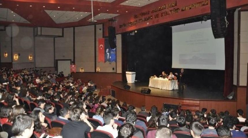 &Uuml;niversiteler G&ouml;r&uuml;c&uuml;ye &Ccedil;ıktı