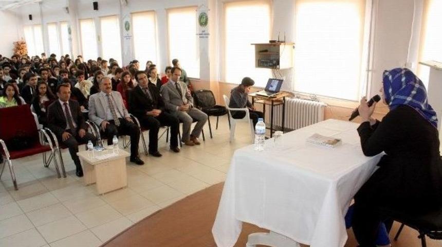 Yazar Şule K&ouml;kl&uuml; &Ouml;ğrencilerle Buluştu