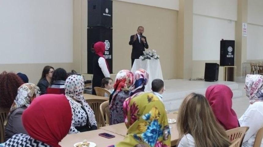 Başarılı Kursiyerler Belgelerini Aldı