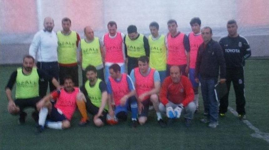 &Ouml;ğretmenler Turnuvasında Kaymaklık&rsquo;dan Gol Şov