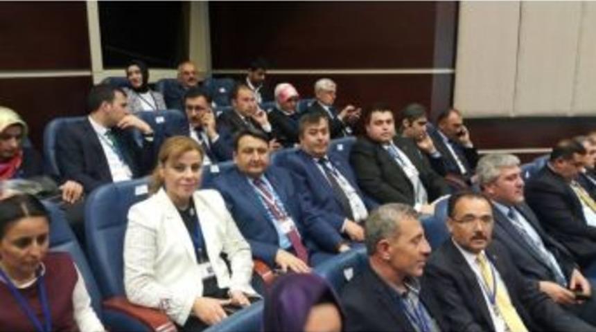 Ak Parti Teşkilatı, İl Başkanları Toplantısına Katıldı
