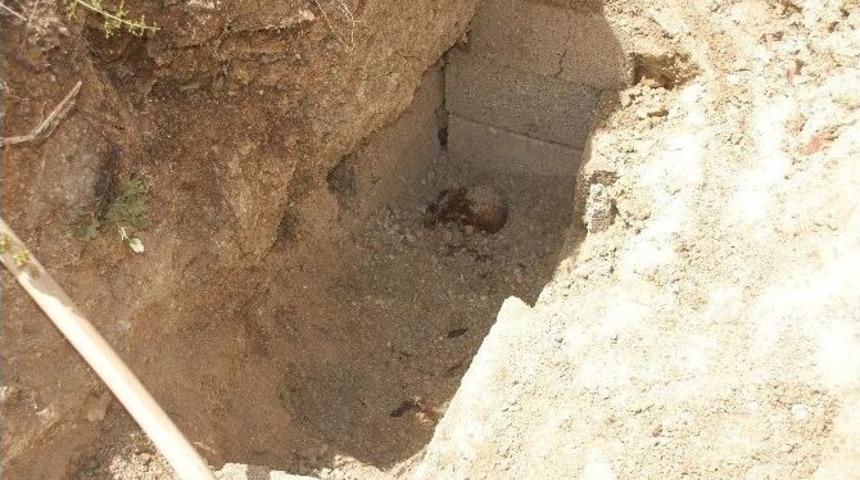 30 Yıllık Mezarı A&ccedil;mak İstediler