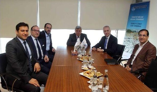 Başkan Karaosmanoğlu, Autoport Çalışanlarıyla Bir Araya Geldi