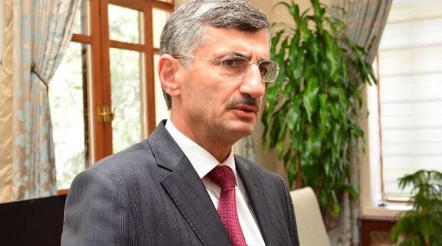 Manisa Valisi Bektaş: "basit, Ufak İki Patlama Var"