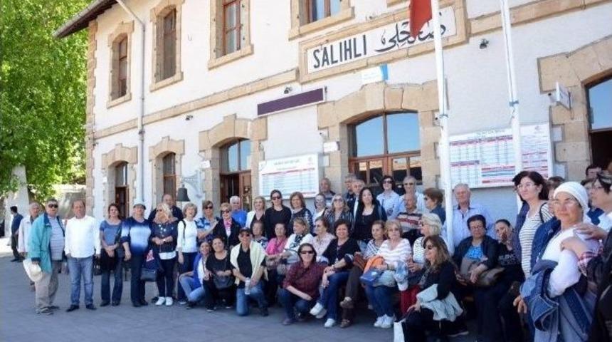 İzmirliler Salihli&rsquo;ye Hayran Kaldı