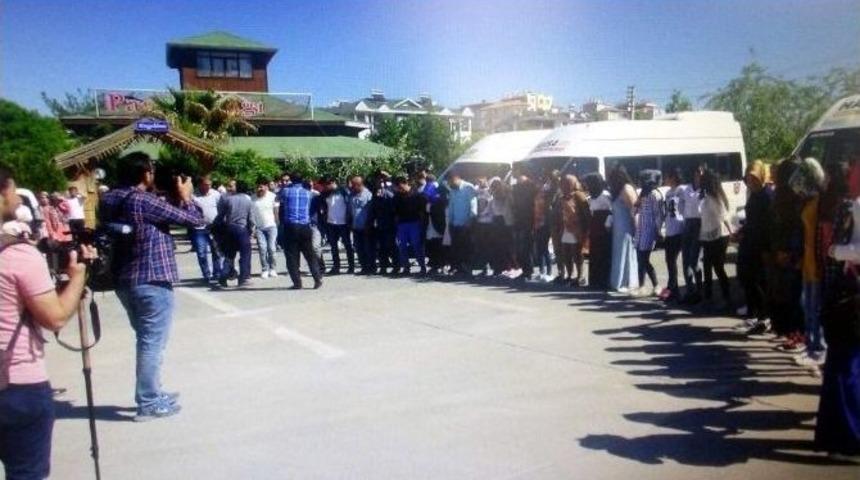 &Uuml;niversite &Ouml;ğrencileri Piknikte Buluştu