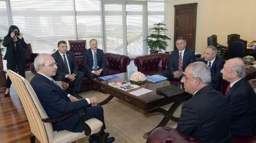 Chp Genel Başkanı Kılıçdaroğlu, Dsp Genel Başkanı Aksakal ‘ı Kabul Etti