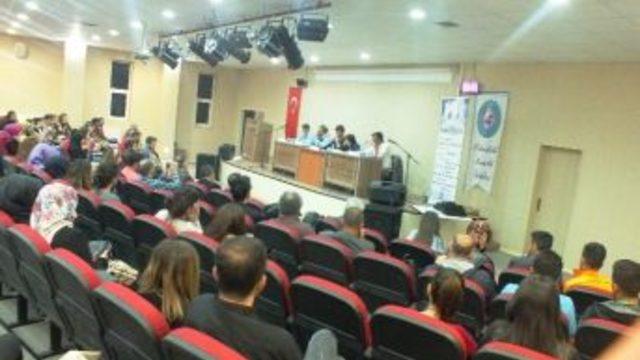 Yyü’de ‘düşüncenin Özgürlüğü Ve Metafizik’ Paneli