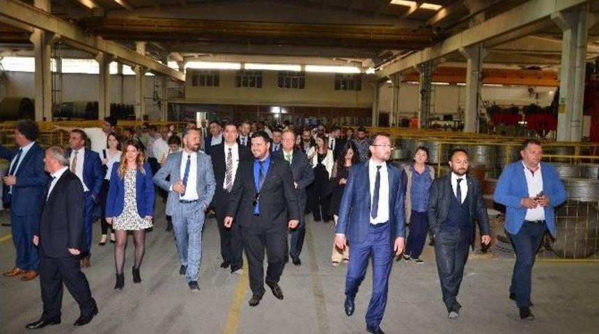 Magider, Yabancı Konuklarına Manisa Sanayisini Gezdirdi