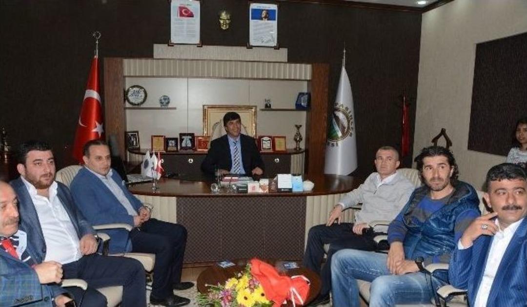 Pasinler Belediye Başkanı Sertoğlu, Şampiyon Bb Erzurumspor&rsquo;u Ağırladı