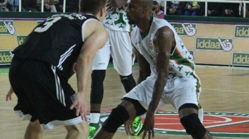 Akın &Ccedil;orap Yeşilgiresun Belediyespor&rsquo;da 2 Oyuncu Kadro Dışı Bırakıldı