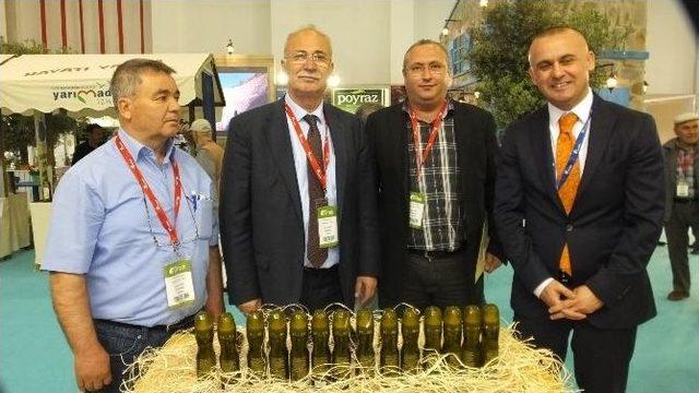 Burhaniye Zeytinyağları İzmir Olivtech Fuarında Tanıtıldı