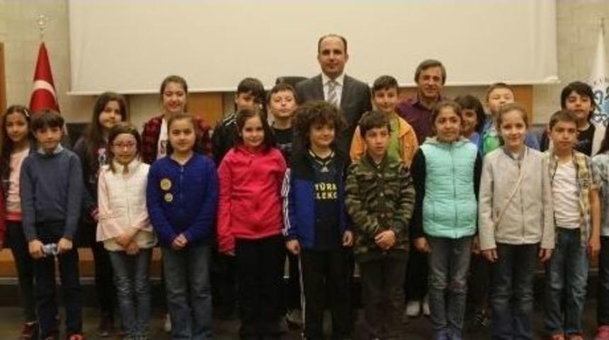 Altay: &ldquo;daha İyi Bir Gelecek İ&ccedil;in &Ccedil;alışıyoruz&rdquo;