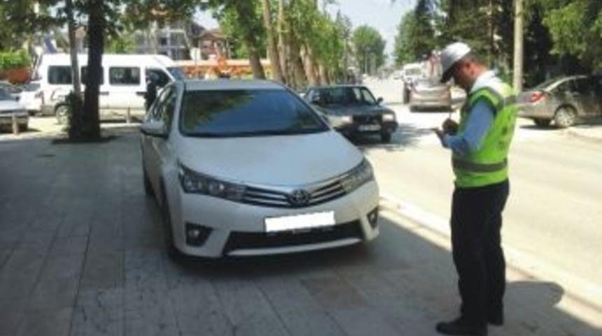 Kaldırım Parklarına İzin Verilmeyecek