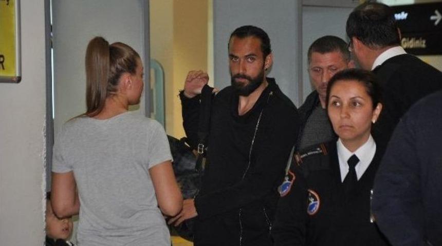 Erkan Zengin, Trabzon&rsquo;dan Ayrıldı