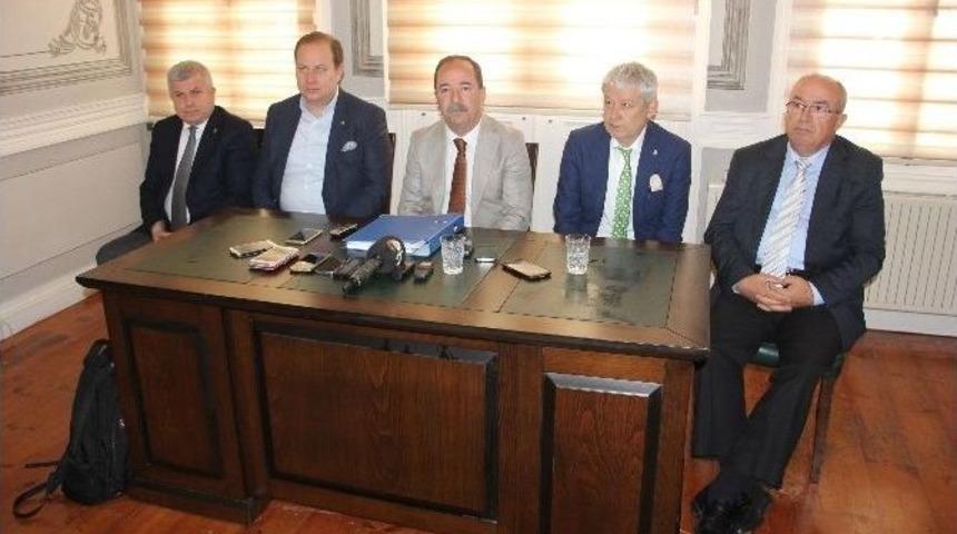 Belediye Başkanı G&uuml;rkan Tepki G&ouml;sterdi, Stk&rsquo;lar Geri Adım Attı