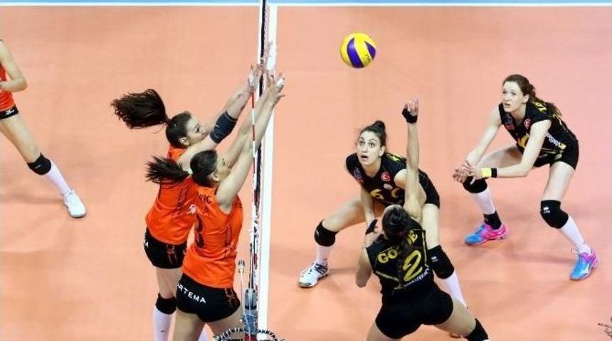 Eczacıbaşı Vitra: - Vakıfbank: 3