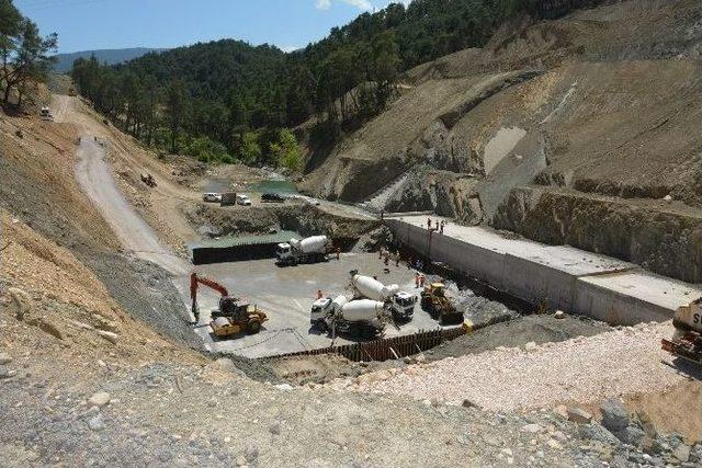 Özgür, Kapıçay Ssb Dolgusunun Startını Verdi