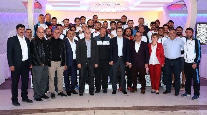 Tokatspor&rsquo;a Moral Yemeği
