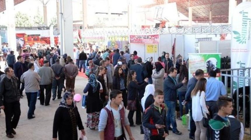 Burdur&rsquo;da Teke Y&ouml;resi Fuarına Yoğun İlgi