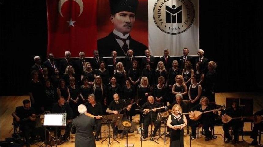 Yenimek Kursiyerleri, Yılsonunu Konserle Ta&ccedil;landırdı