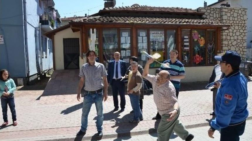 Engelli Gen&ccedil;lerin Model U&ccedil;ak Heyecanı