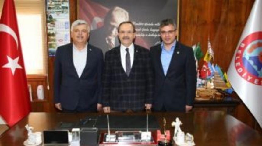 Memur-sen&rsquo;den Başkan Şahin&rsquo;e Ziyaret