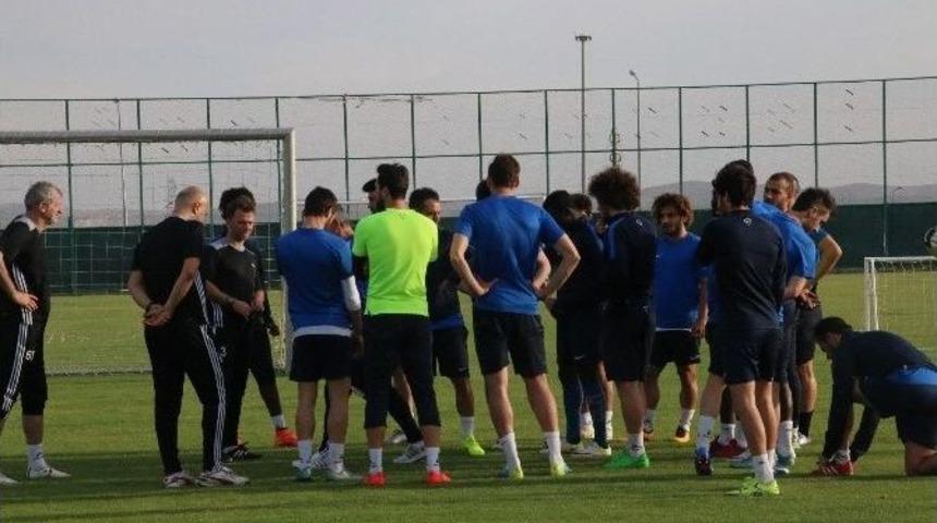 Şanlıurfaspor&rsquo;da Nefesler Tutuldu