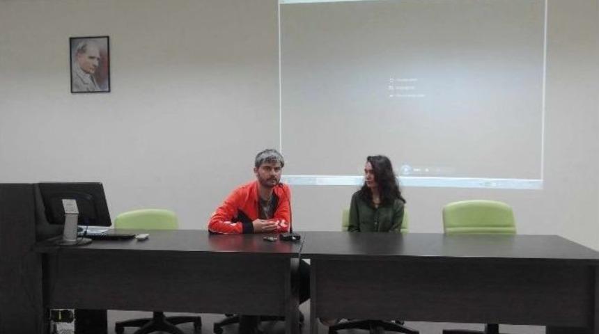 Toz Ruhu Film Ekibi S&ouml;yleşide Buluştu