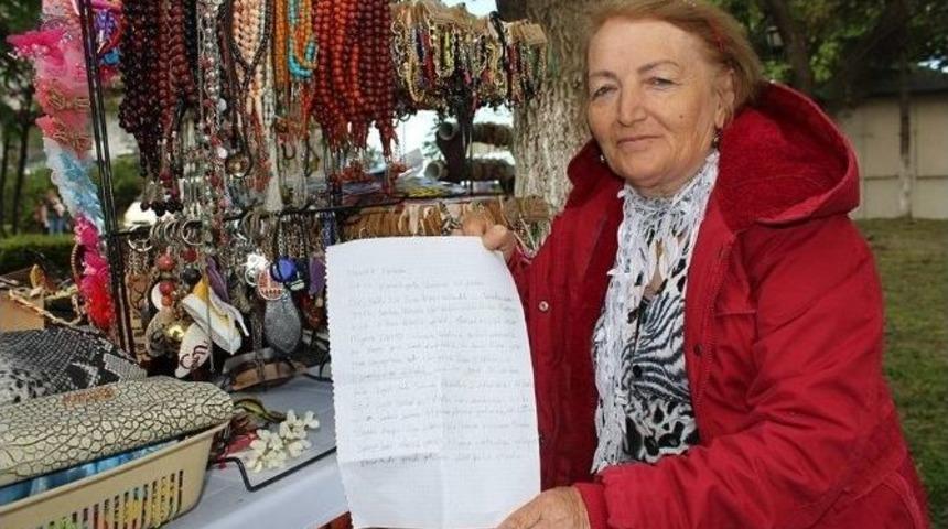 İnsaflı Hırsızlar &Ccedil;aldıklarını Mektupla İade Etti